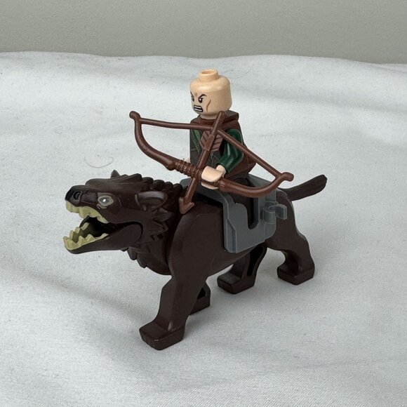 Lego LOTR Warg Black Nose The Hobbit Animal Minifigure w/ Mirkwood Elf Archer - Picture 3 of 8
